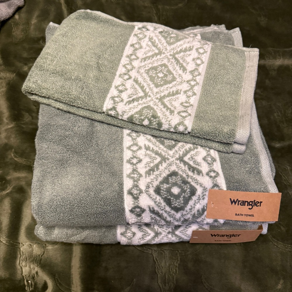Wrangler Towel Set Unisex OS Paxton Green New 3 Piece Bath Hand Towels